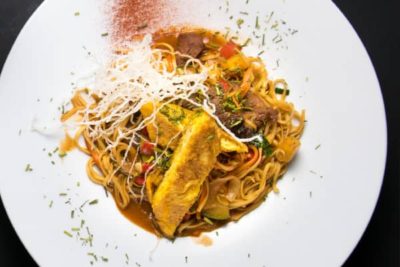 Pasta al Wok con Lomo